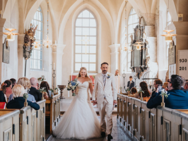 osterakers-kyrka-brollopsfotografering-stockholm-fotografmissjeni-183